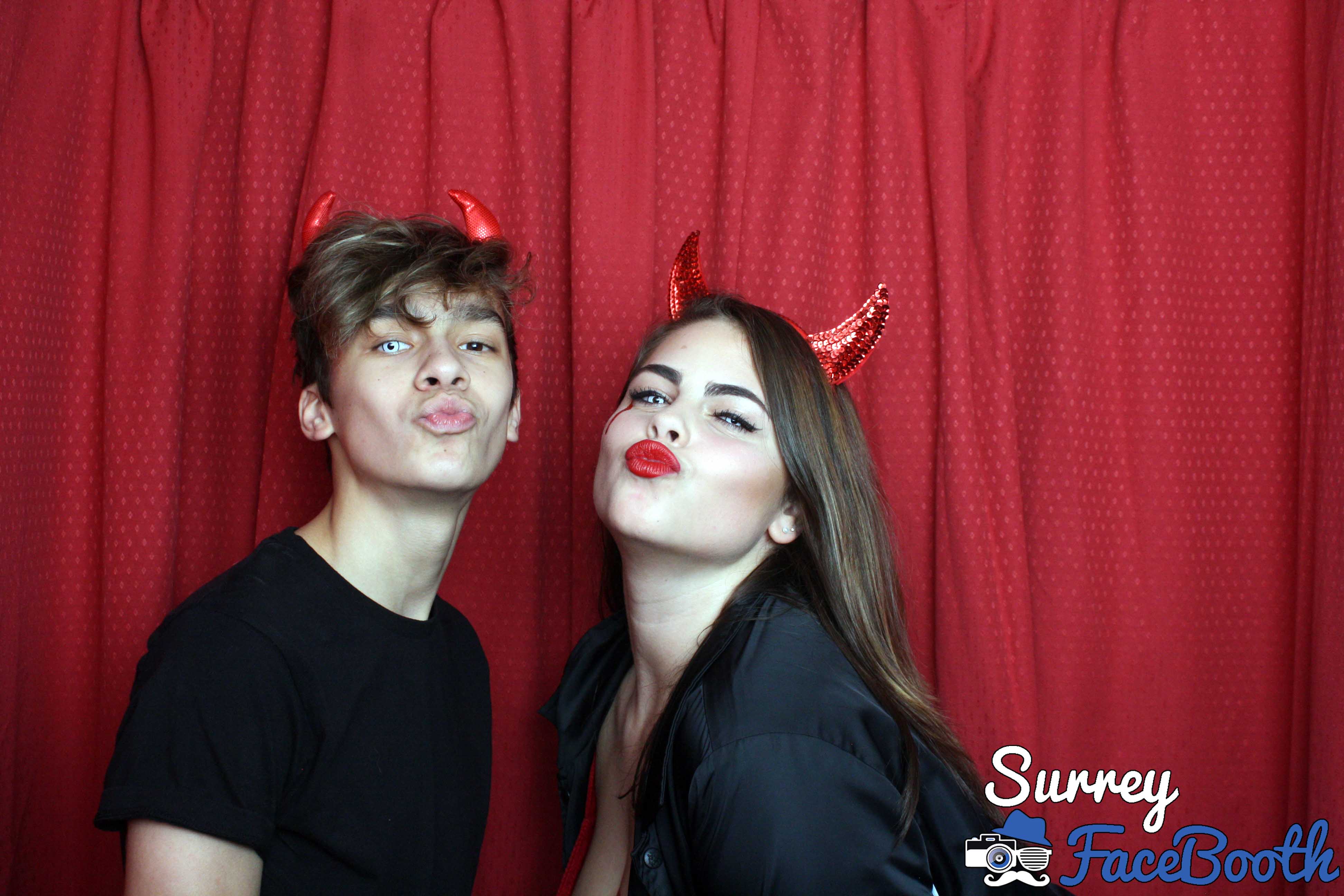 Nadiya & Maria's Birthday Party | View more photos from the event at galleries.surreyfacebooth.co.uk/u/Surrey-FaceBooth/Nadiya-Marias-Birthday-Party